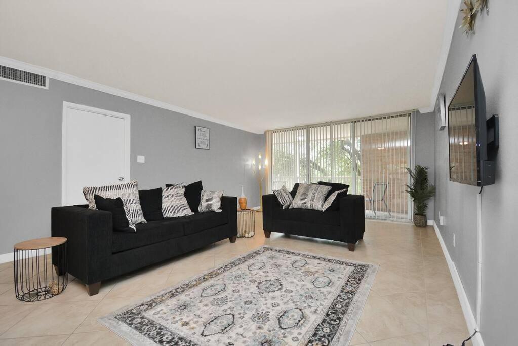 Double Master Suites Condo Near Med Ctr, Nrg Arena 2 Houston Exterior foto